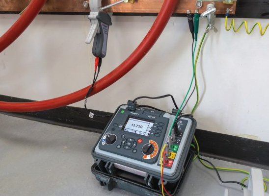 Insulation & Earth Resistance Test